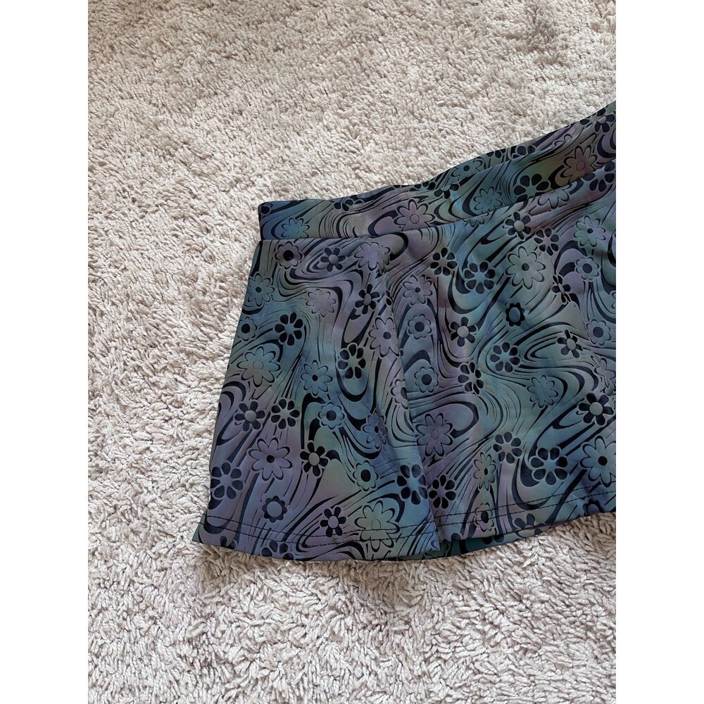 iHeartRaves Breathe Me In Daisy Rainbow Reflective Mini Skirt Size LARGE - Picture 2 of 5